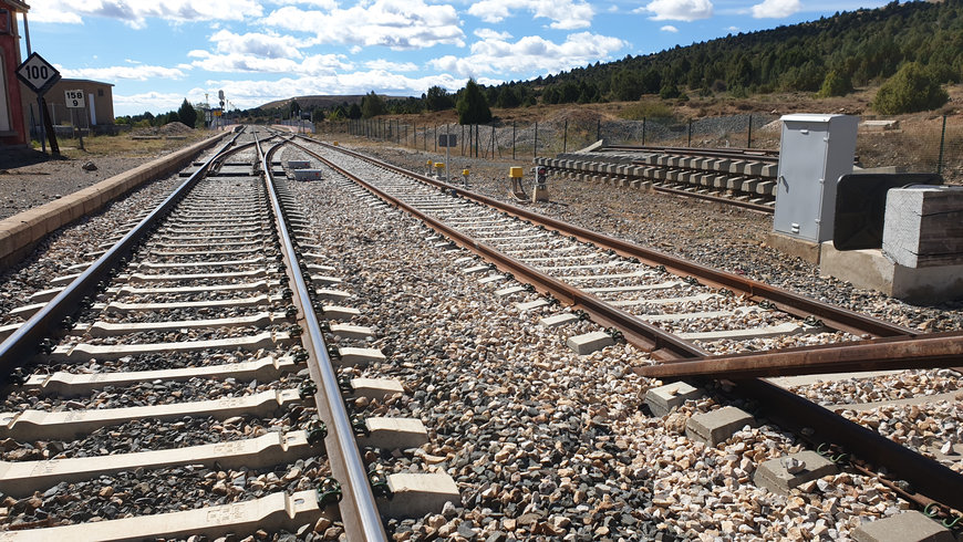 Adif impulsa las mercancías con la puesta en servicio de los 7 apartaderos de 750 m en la línea Zaragoza-Teruel-Sagunt